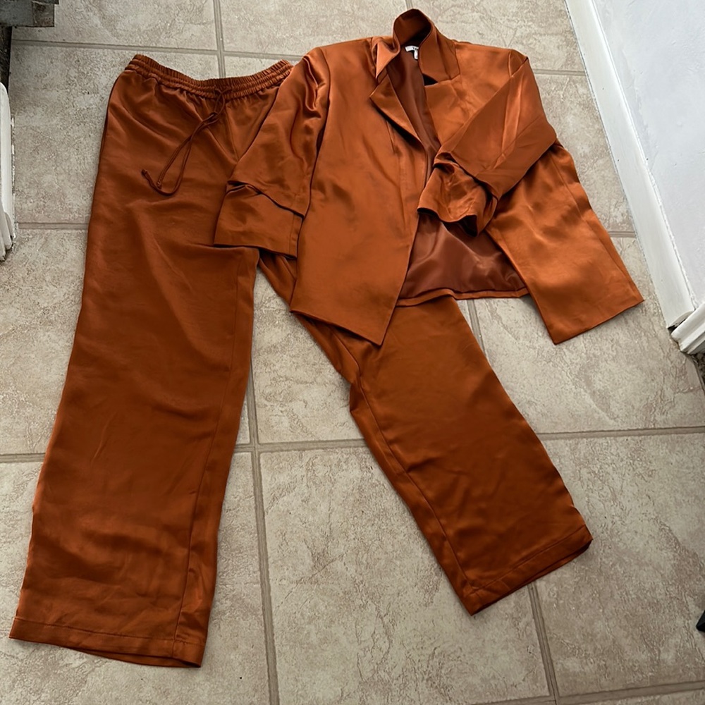Bar 3 (III) 3 Piece Satin/Silk Burnt Orange Suit (blazer and adjustable pants)